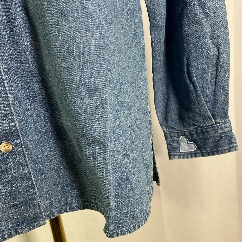 NWOT Quacker Factory Valentines Hearts Oversized Button Down Denim Shirt - Picture 10 of 16